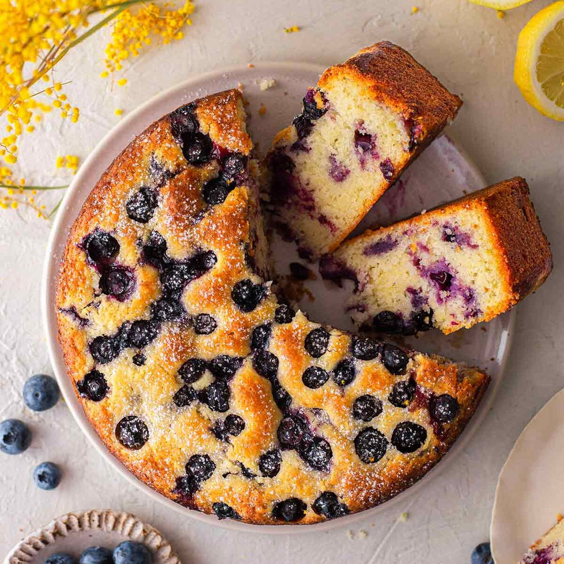 Delicious Vegan Blueberry & Lemon Cake